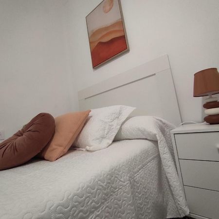 Apartamento En Toledo Ideal Para Visitas A Puy Du Fou Esterno foto